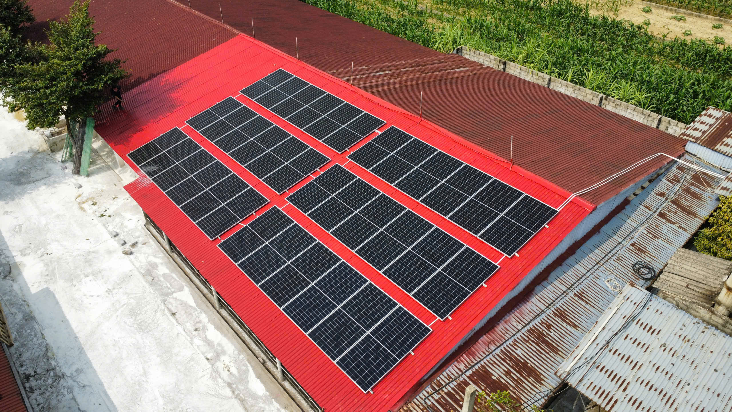 Dự án điện mặt trời do Manfusi Solar lắp đặt